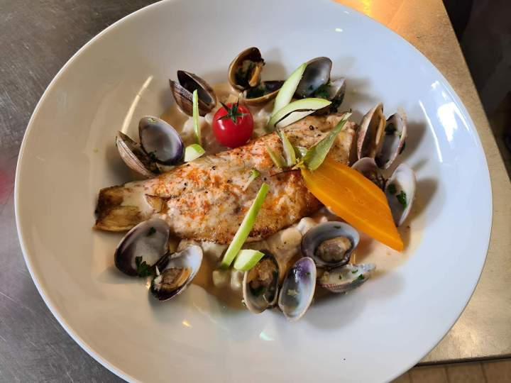 Plat de poisson Mennecy